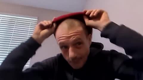 Snapshot of meanfinger chatting on 02/09/26, 10:14 Jizzy online show from 02/09/26, 10:14