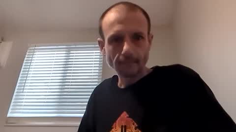 Snapshot of meanfinger chatting on 02/19/26, 02:13 Jizzy online show from 02/19/26, 02:13