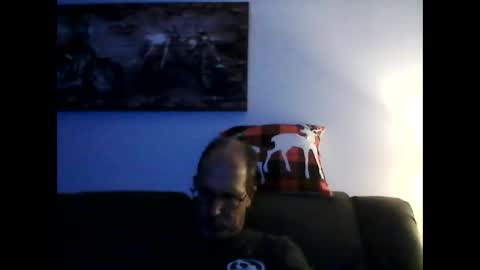 me at home online show from 12/21/24, 05:47