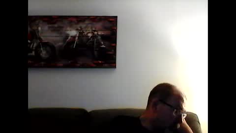 me at home online show from 02/20/25, 04:39