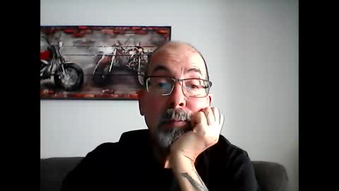 me at home online show from 02/21/25, 06:37