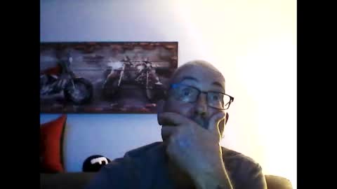 me at home online show from 09/29/25, 01:33