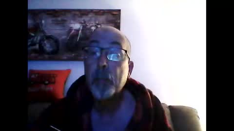 me at home online show from 06/04/26, 09:15