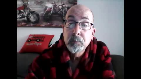 me at home online show from 06/10/26, 10:58
