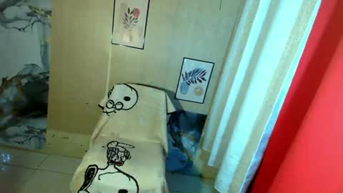 Snapshot of meaxox1 chatting on 05/08/26, 10:09 mea online show from 05/08/26, 10:09