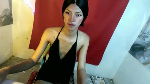 Snapshot of meaxox1 chatting on 06/02/26, 12:23 mea online show from 06/02/26, 12:23
