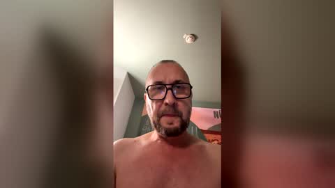 medderick online show from 05/06/26, 02:51
