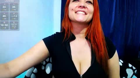 Madelheine online show from 05/15/26, 02:02