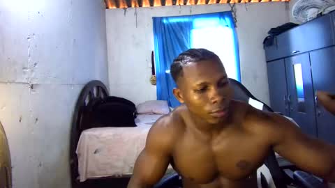 medellinblacx online show from 12/10/24, 07:43