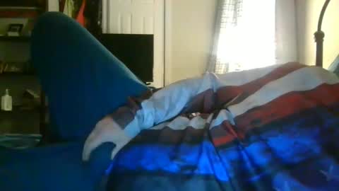 Snapshot of medic243 chatting on 12/24/24, 04:00 Medicineman online show from 12/24/24, 04:00