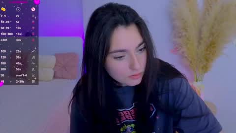 Dina online show from 04/08/26, 09:15