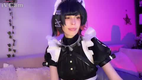 Nicole online show from 07/12/26, 10:23