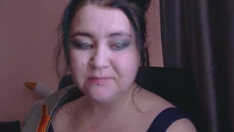 Oltereodora-lima online show from 11/21/25, 09:08