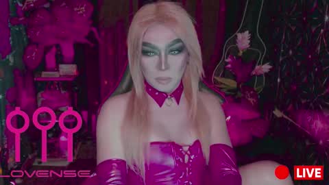 THE QUEEN ALPHA   Queen Medusa Prey online show from 02/16/26, 07:21