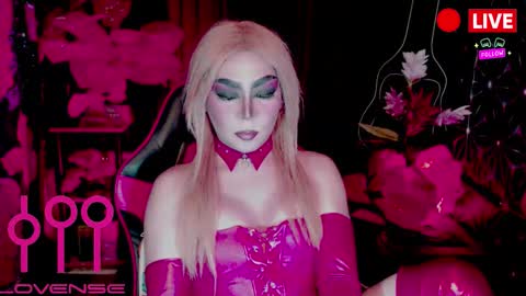 THE QUEEN ALPHA   Queen Medusa Prey online show from 03/15/26, 04:51