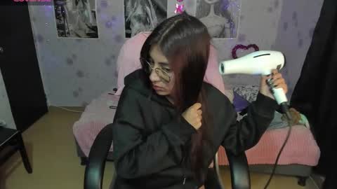 Katrina online show from 11/12/25, 04:46