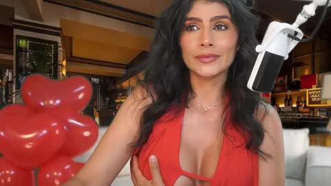 Andrea  online show from 02/14/25, 10:04