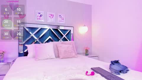 Melody online show from 09/10/25, 11:32