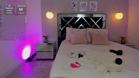 Melody online show from 10/21/25, 11:33