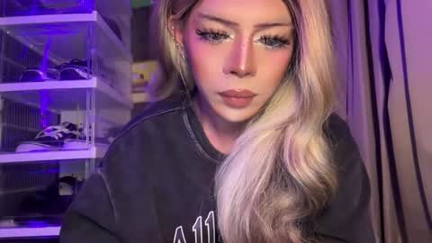 GODDESS OF ALL GODDESSES online show from 04/03/26, 10:41