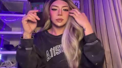 GODDESS OF ALL GODDESSES online show from 04/13/26, 08:14