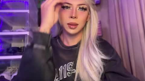 GODDESS OF ALL GODDESSES online show from 04/23/26, 08:22