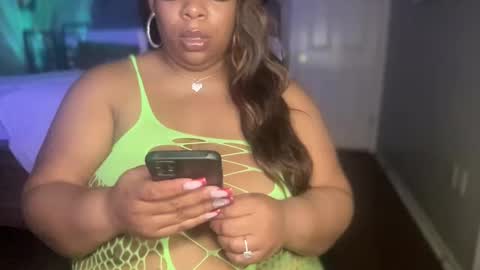 Southern Peach online show from 12/23/24, 03:40