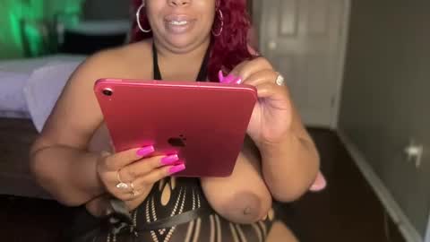 Southern Peach online show from 01/01/25, 05:22