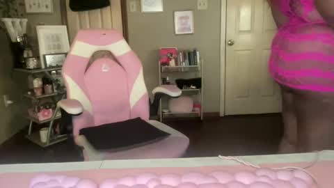 Southern Peach online show from 09/15/25, 03:23