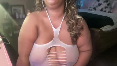 Southern Peach online show from 10/08/25, 03:37