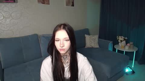 mefwhOre online show from 12/04/25, 03:10