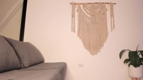 megan online show from 01/17/25, 02:08