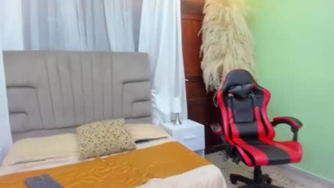 Snapshot of megan_angie chatting on 02/17/26, 03:25 Megan Angie online show from 02/17/26, 03:25