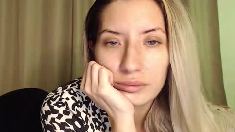 Megan Blazee  online show from 11/14/25, 09:46