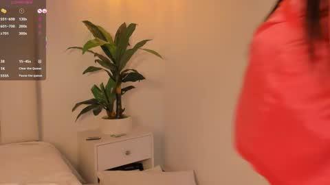 megan_brunette2 online show from 05/15/26, 11:34