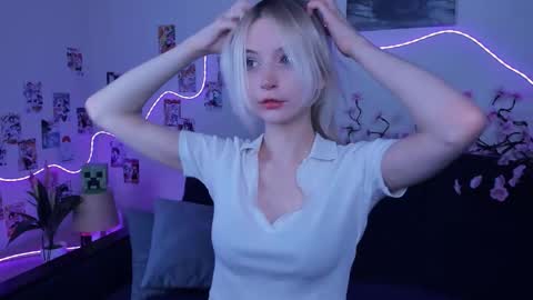 Megan and Anna online show from 01/15/26, 05:16