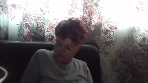 Megan and sophi online show from 12/08/24, 09:41