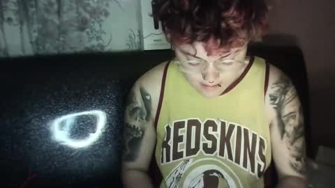 Megan and sophi online show from 12/19/24, 06:56