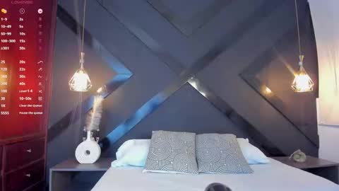 MEGAN COOPER online show from 12/03/25, 02:30