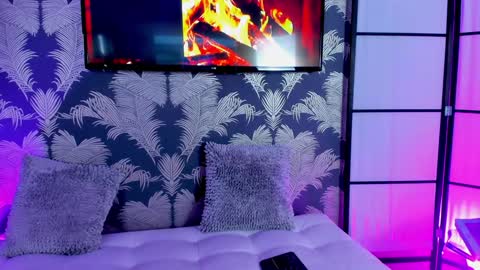 Carolina Paez online show from 02/01/25, 07:13