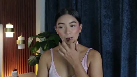 Carolina Paez online show from 05/21/26, 12:23