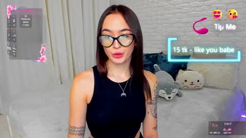 Megan Cuddly online show from 11/18/25, 01:26