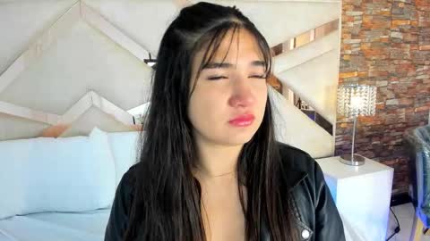     online show from 09/15/25, 11:21