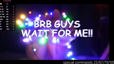 Snapshot of megan_evaans chatting on 03/10/25, 03:12 welcome guys   please  help me to reach 100 hands up Thanks  online show from 03/10/25, 03:12