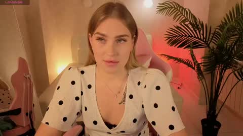 Megan online show from 05/14/26, 01:12