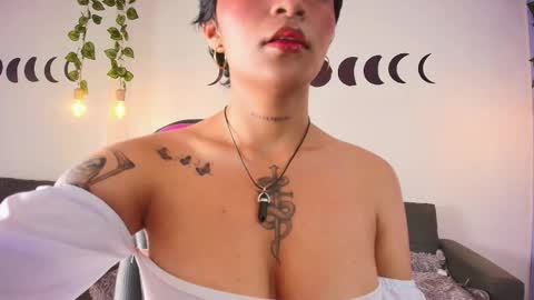 Snapshot of megan_hottts chatting on 01/07/26, 01:35 megan_hottts online show from 01/07/26, 01:35