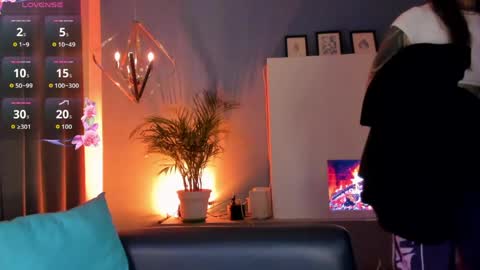 Snapshot of megan_inked_ chatting on 04/26/26, 03:15 online show from 04/26/26, 03:15