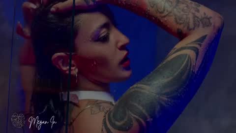 Snapshot of megan_inked_ chatting on 07/11/26, 03:09 online show from 07/11/26, 03:09