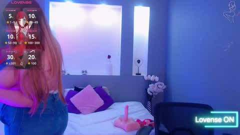 megan_jall online show from 11/19/25, 03:17