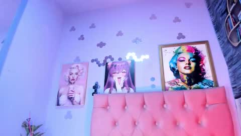 megan_jenner1 online show from 11/14/25, 05:50